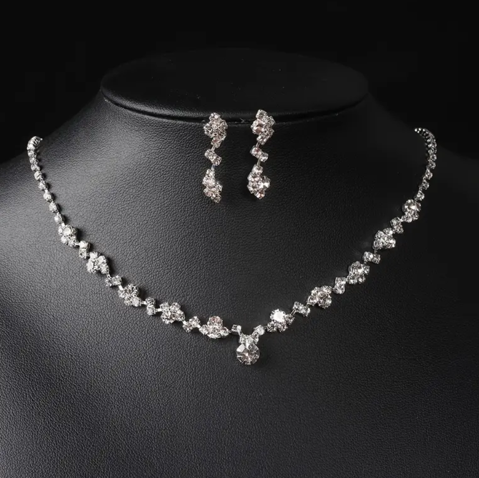 Elegant Rhinestones Necklace & Earrings Set Bride Jewelry Wedding Dress Accessories